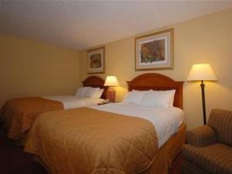 Quality Inn Cookeville Exterior photo