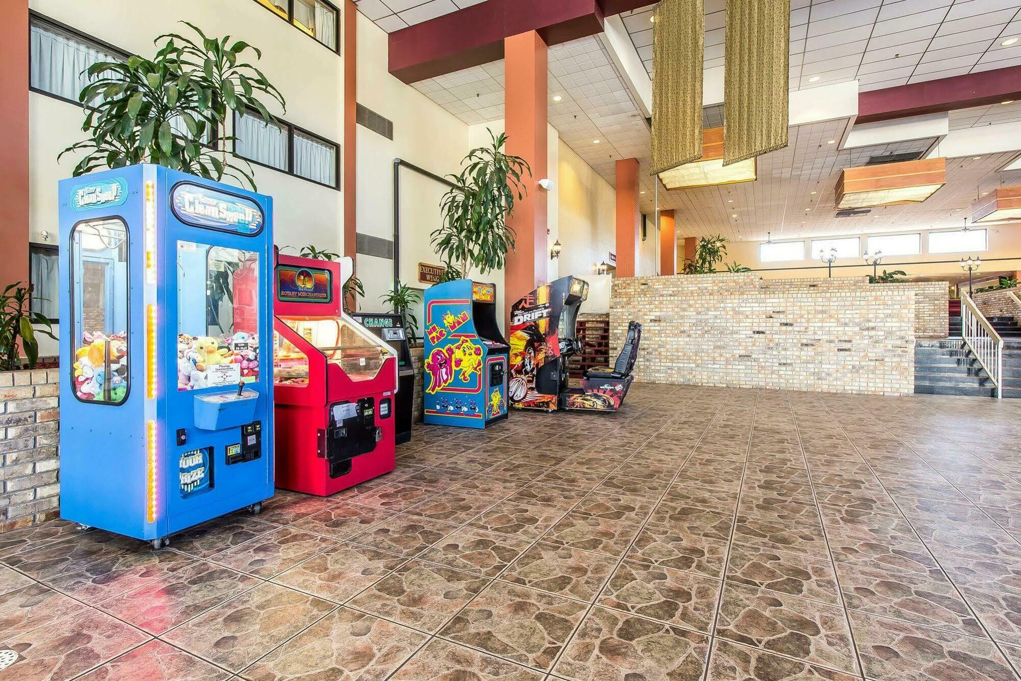 Quality Inn Cookeville Exterior photo